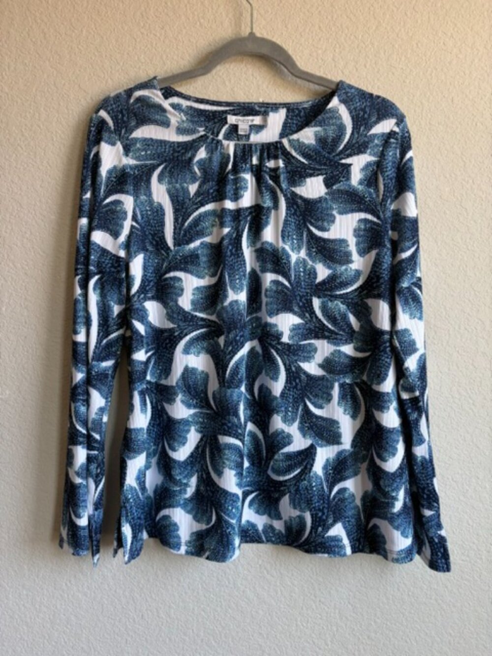 NWT Chico's Drift Gathered Neck Long Sleeve Blue Top Size 2/Large Classic Casual - Picture 2 of 10